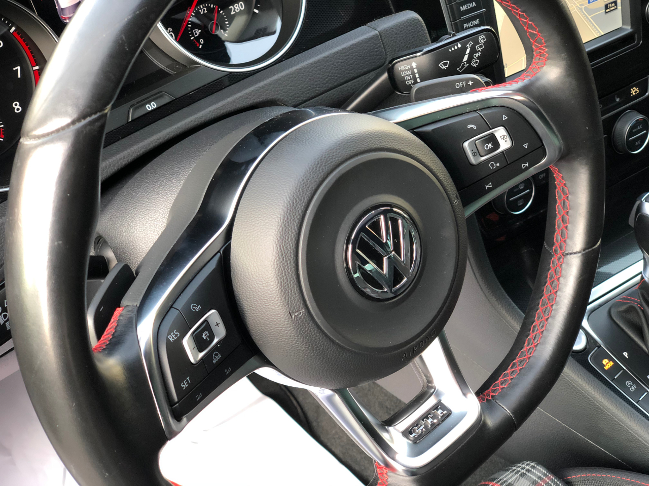 Bocars -  Volkswagen Golf GTI
